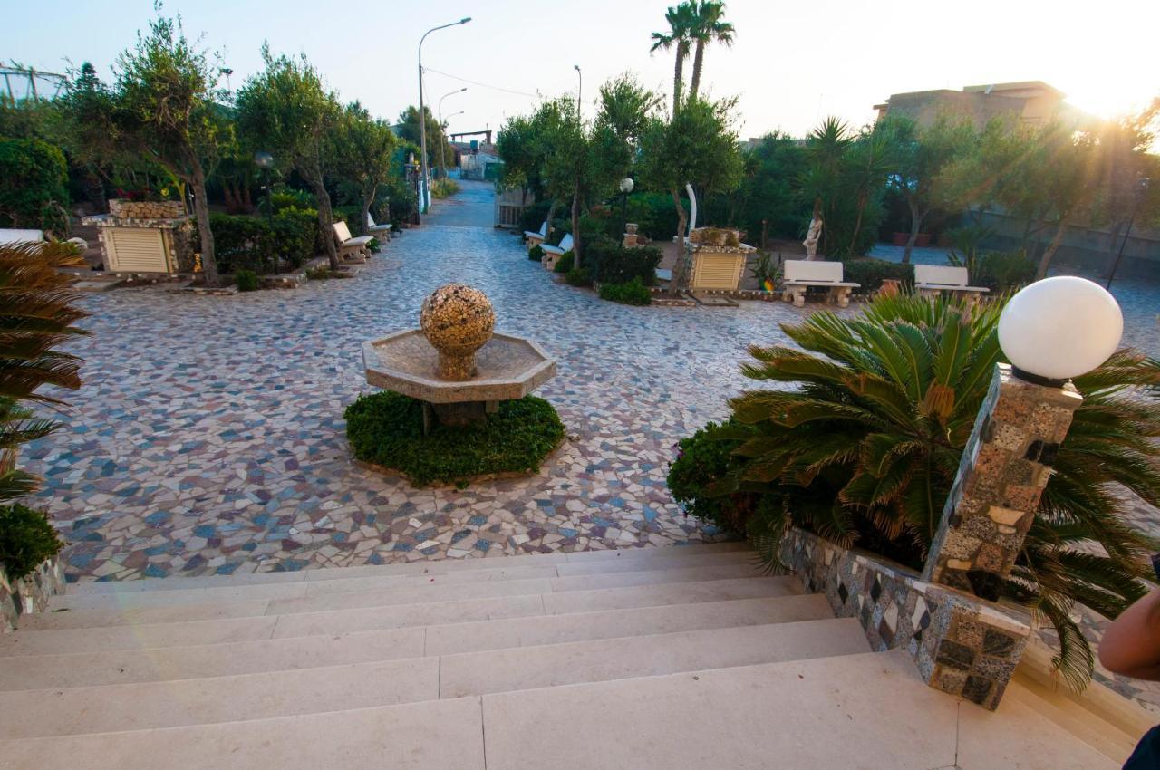 Residence Sicilia Mare- casa vacanza Scoglitti Esterno foto